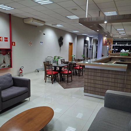 Onix Inn Hotel Cravinhos Exterior foto